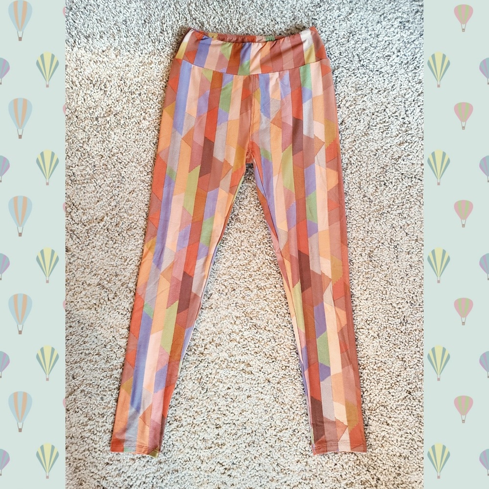 BRAND NEW! Lularoe • leggings OS brand new